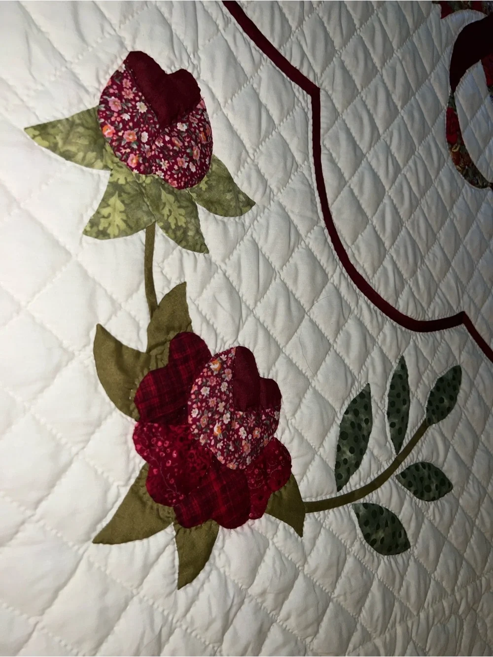 rose of sharon hand Crafted Amish hand sewn quilt Bedspread Floral Appliqué